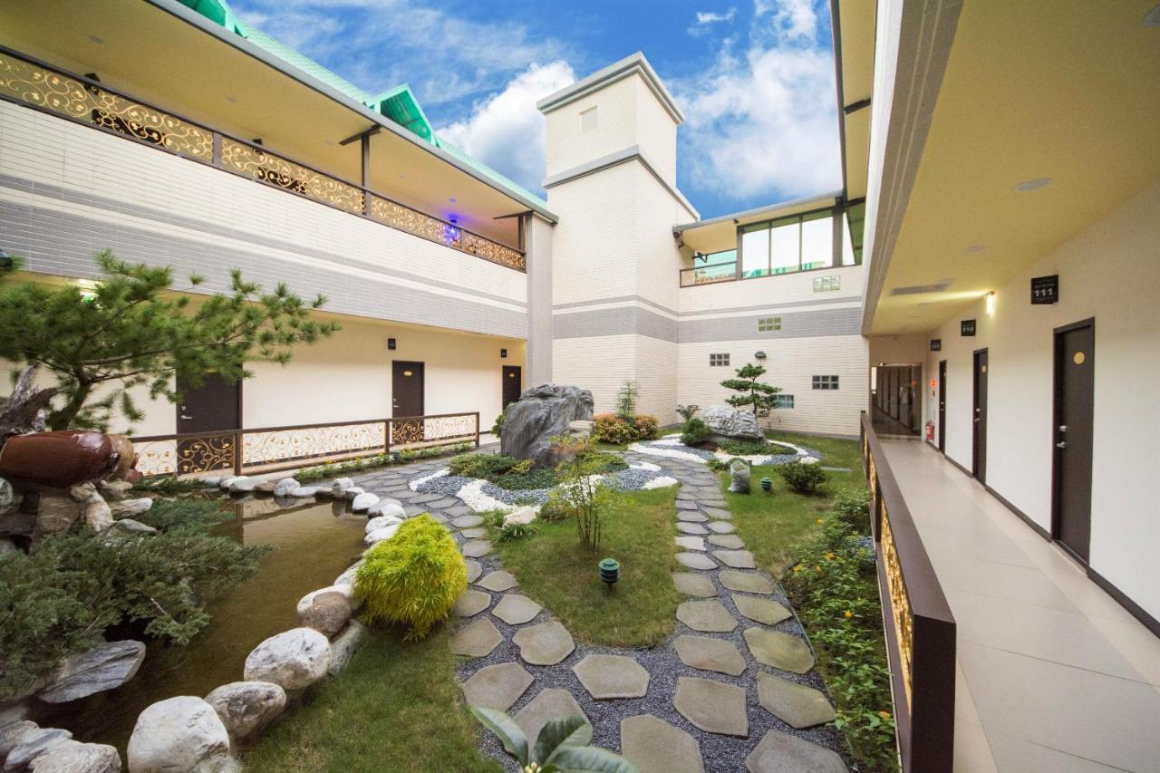 Dongdaemun Boutique Hotel Хуалиен Сити Екстериор снимка